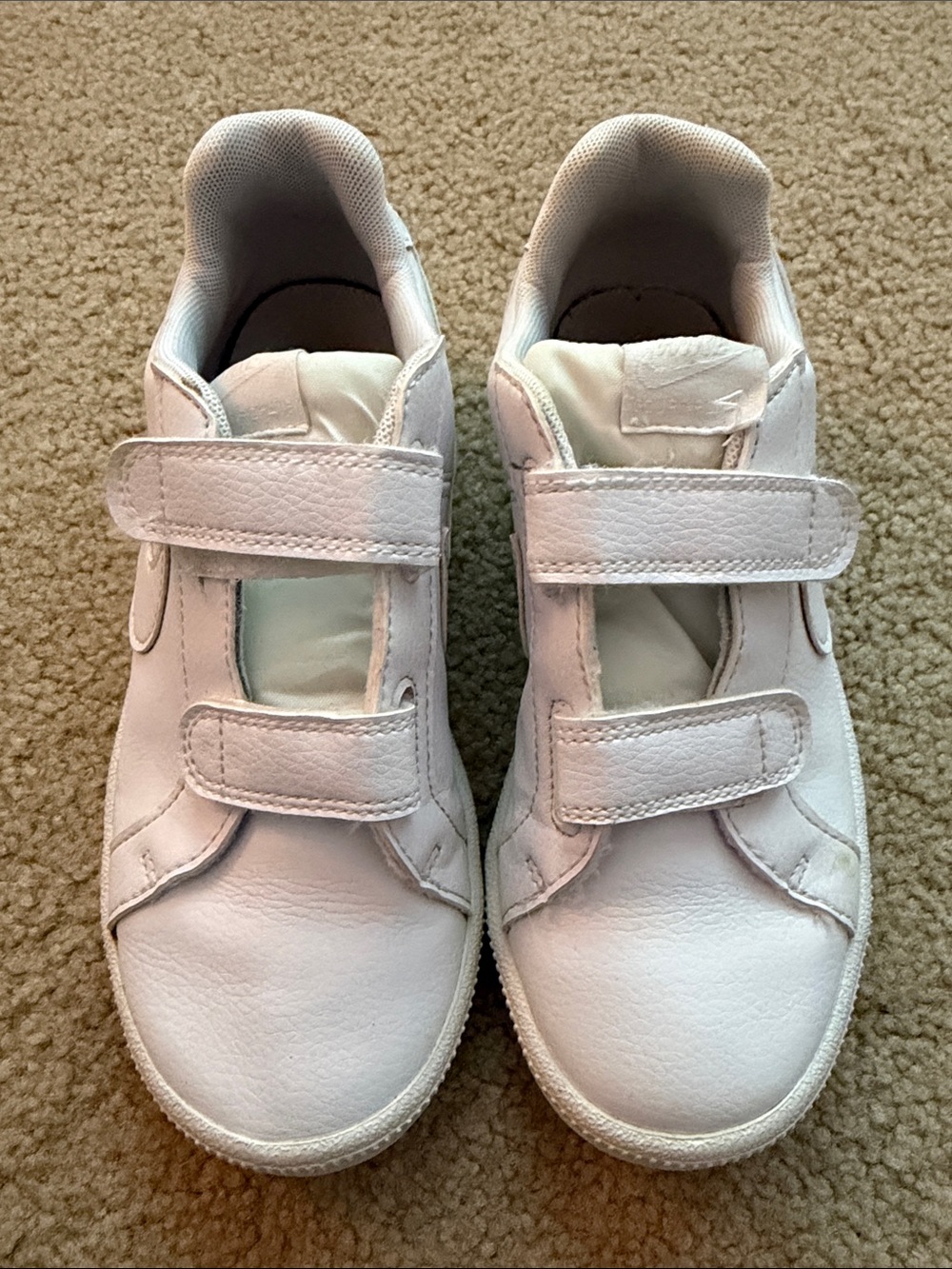 Nike Kids White Velcro Sneakers size 2y
